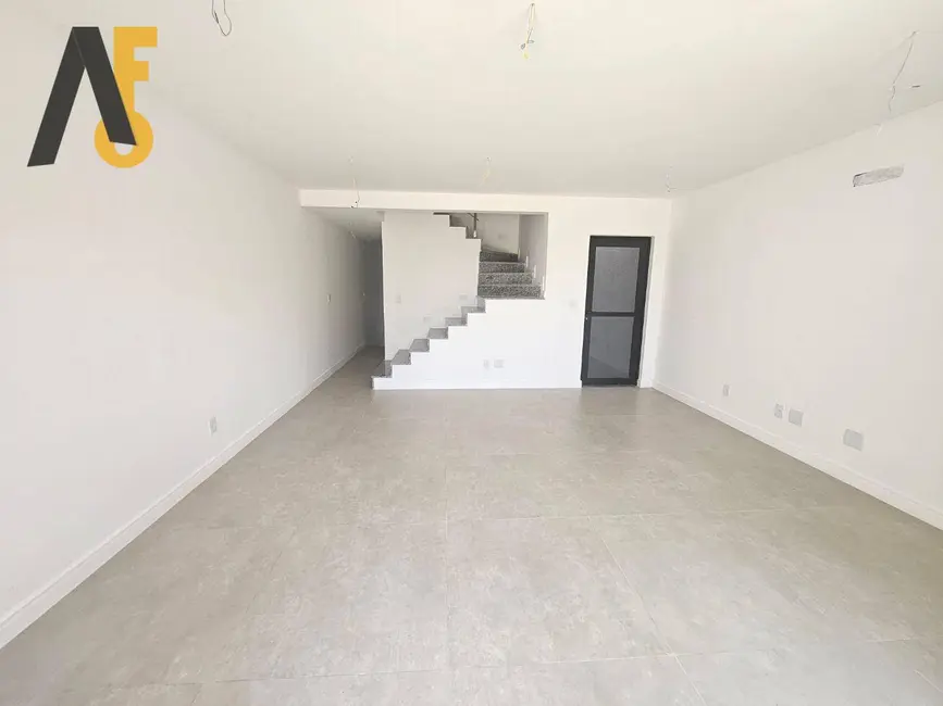Casa de Condomínio com 3 quartos à venda, 222m2 em Rio De Janeiro - RJ - imagem 6 Foto 6 de Casa de Condomínio com 3 quartos à venda, 222m2 em Rio De Janeiro - RJ