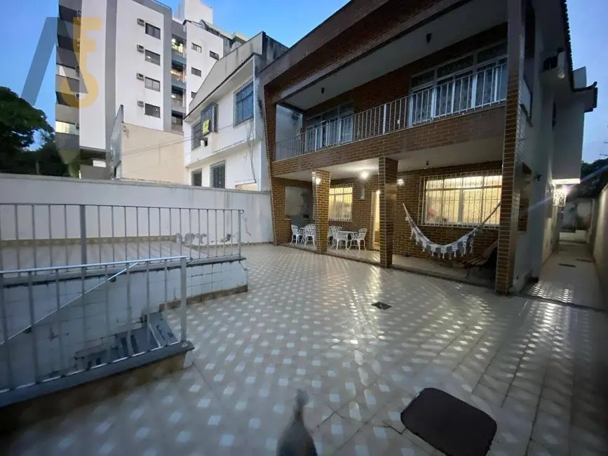 Foto 3 de Casa com 6 quartos à venda, 420m2 em Rio De Janeiro - RJ