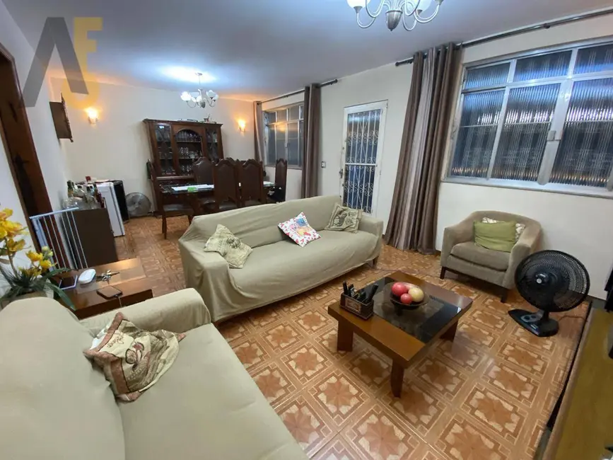 Foto 6 de Casa com 6 quartos à venda, 420m2 em Rio De Janeiro - RJ