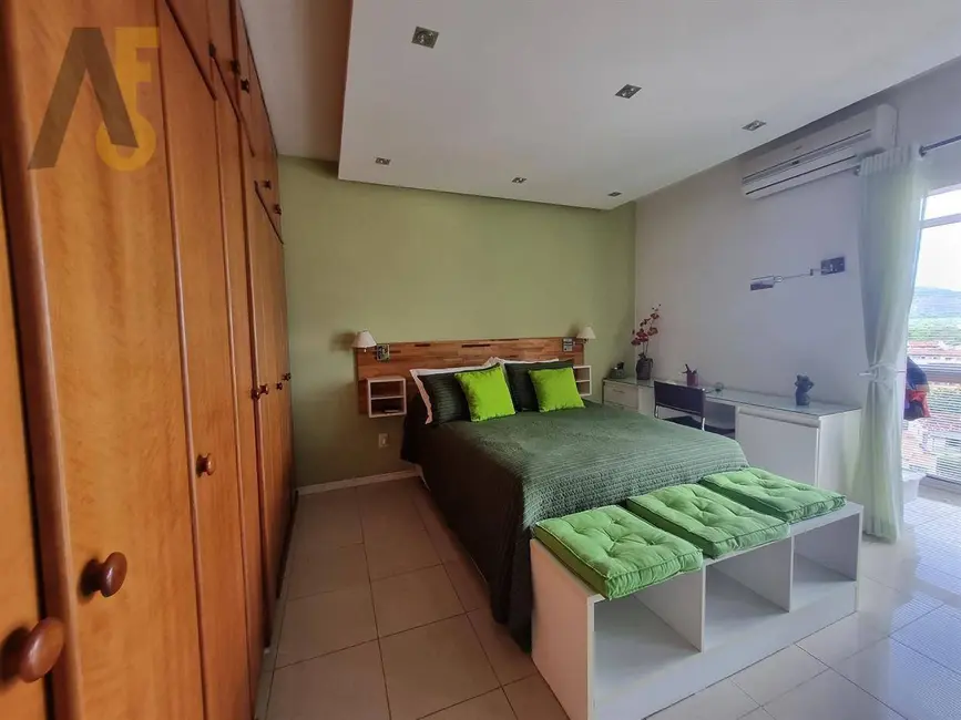 Foto 34 de Casa de Condomínio com 5 quartos à venda, 326m2 em Rio De Janeiro - RJ