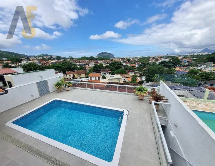 Foto 1 de Casa de Condomínio com 5 quartos à venda, 326m2 em Rio De Janeiro - RJ