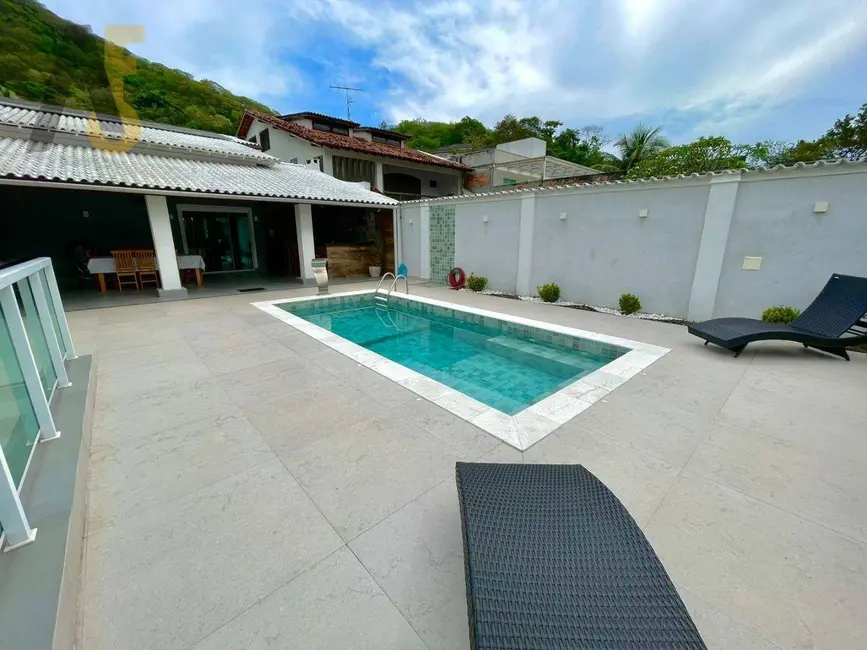 Foto 2 de Casa de Condomínio com 4 quartos à venda, 480m2 em Jacarepaguá, Rio De Janeiro - RJ