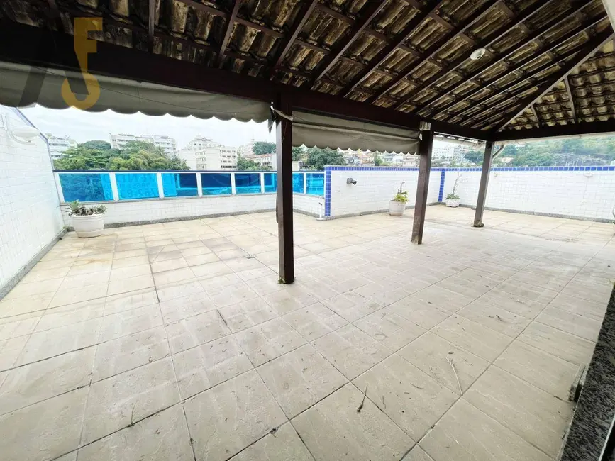 Cobertura com 4 quartos à venda, 241m2 em Rio De Janeiro - RJ - imagem 1 Foto 1 de Cobertura com 4 quartos à venda, 241m2 em Rio De Janeiro - RJ