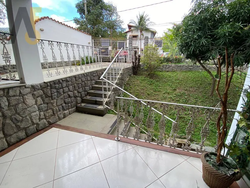 Casa de Condomínio com 4 quartos à venda, 600m2 em Anil, Rio De Janeiro - RJ - imagem 4 Foto 4 de Casa de Condomínio com 4 quartos à venda, 600m2 em Anil, Rio De Janeiro - RJ