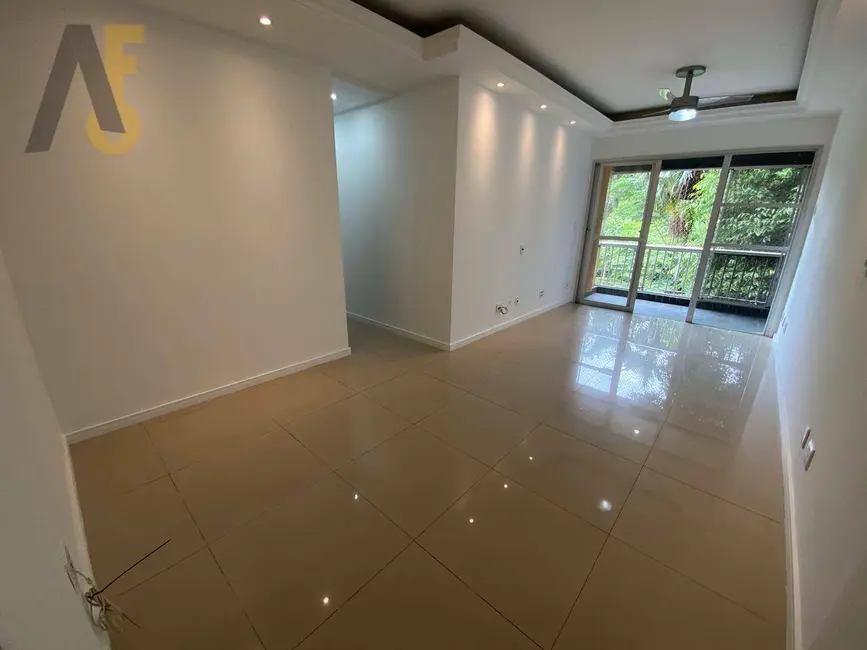 Foto 1 de Apartamento com 3 quartos à venda, 72m2 em Anil, Rio De Janeiro - RJ
