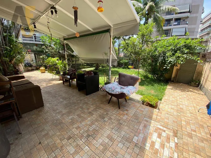 Foto 4 de Casa com 3 quartos à venda, 158m2 em Rio De Janeiro - RJ