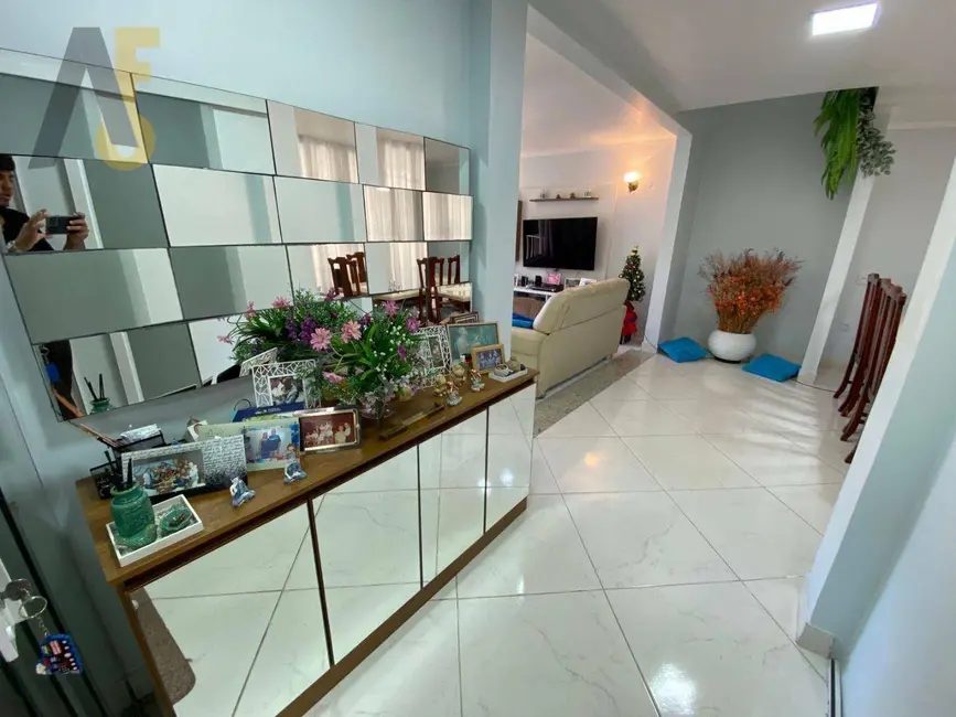 Foto 5 de Casa com 3 quartos à venda, 587m2 em Rio De Janeiro - RJ