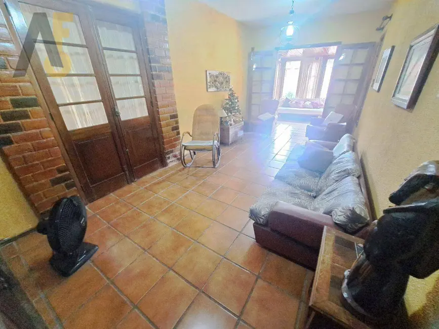 Casa com 2 quartos à venda, 250m2 em Taquara, Rio De Janeiro - RJ - imagem 8 Foto 8 de Casa com 2 quartos à venda, 250m2 em Taquara, Rio De Janeiro - RJ