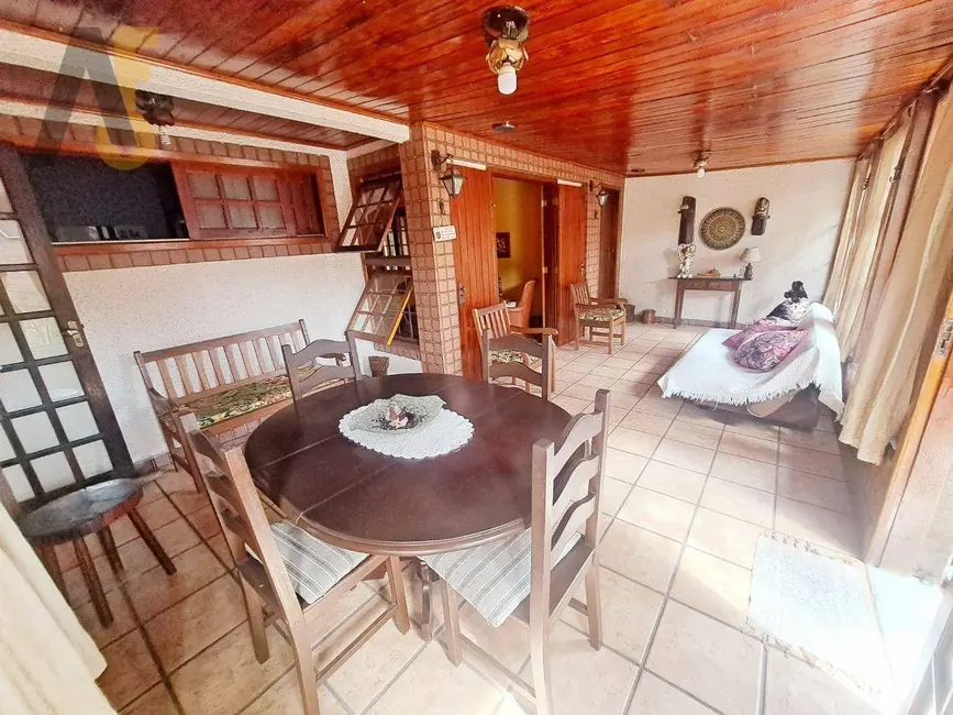 Casa com 2 quartos à venda, 250m2 em Taquara, Rio De Janeiro - RJ - imagem 3 Foto 3 de Casa com 2 quartos à venda, 250m2 em Taquara, Rio De Janeiro - RJ