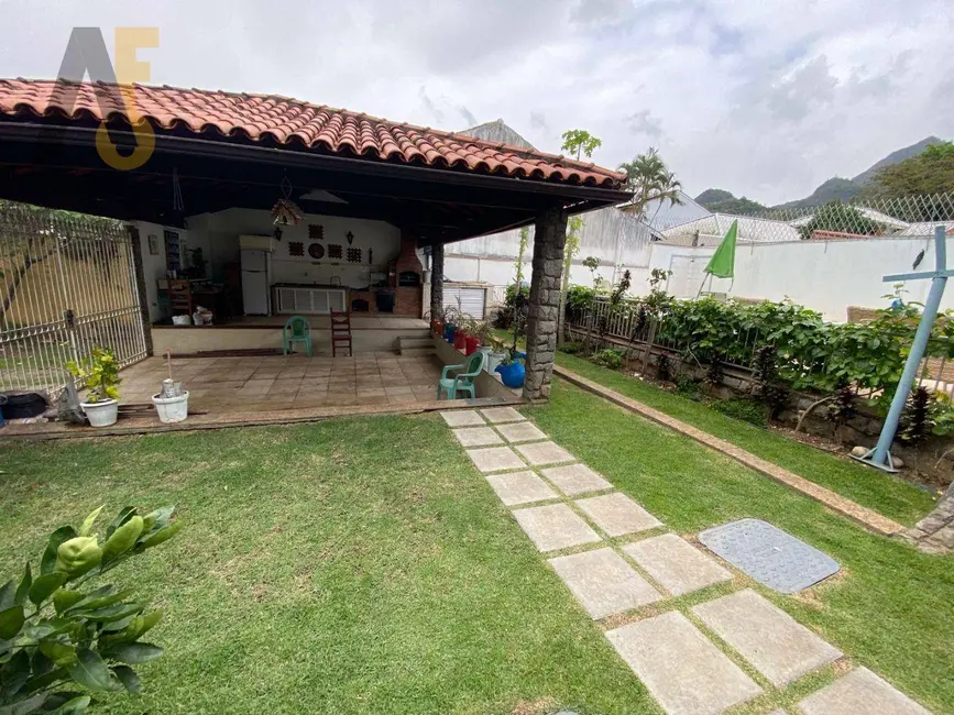 Casa de Condomínio com 5 quartos à venda, 473m2 em Anil, Rio De Janeiro - RJ - imagem 9 Foto 9 de Casa de Condomínio com 5 quartos à venda, 473m2 em Anil, Rio De Janeiro - RJ