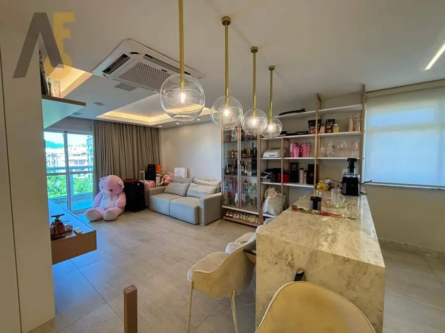 Foto 4 de Cobertura com 2 quartos à venda, 210m2 em Rio De Janeiro - RJ