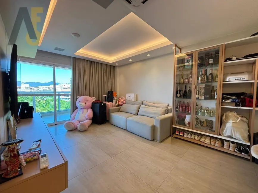 Foto 1 de Cobertura com 2 quartos à venda, 210m2 em Rio De Janeiro - RJ