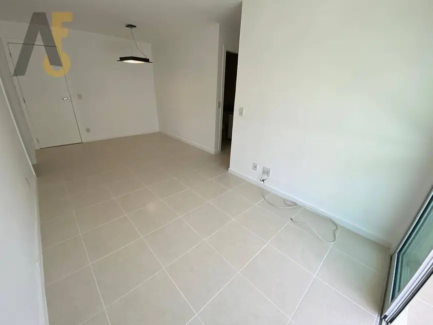 Foto 4 de Apartamento com 3 quartos à venda, 83m2 em Rio De Janeiro - RJ