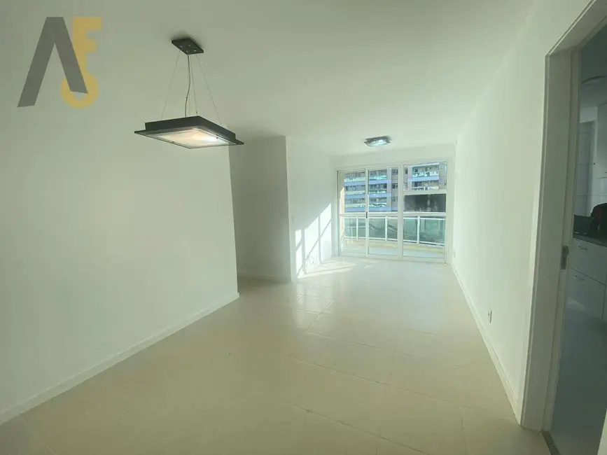 Foto 3 de Apartamento com 3 quartos à venda, 83m2 em Rio De Janeiro - RJ
