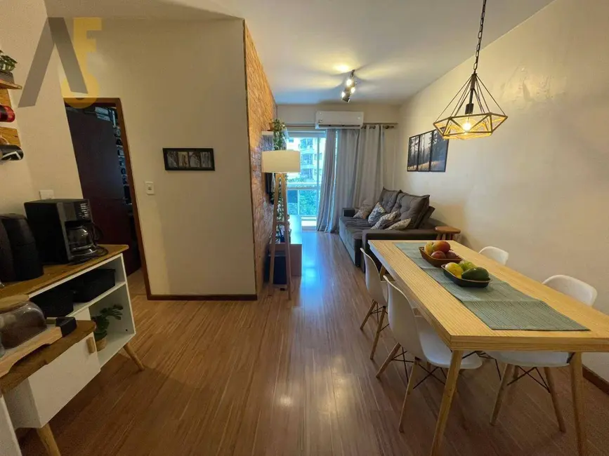 Apartamento com 2 quartos à venda, 63m2 em Anil, Rio De Janeiro - RJ - imagem 2 Foto 2 de Apartamento com 2 quartos à venda, 63m2 em Anil, Rio De Janeiro - RJ