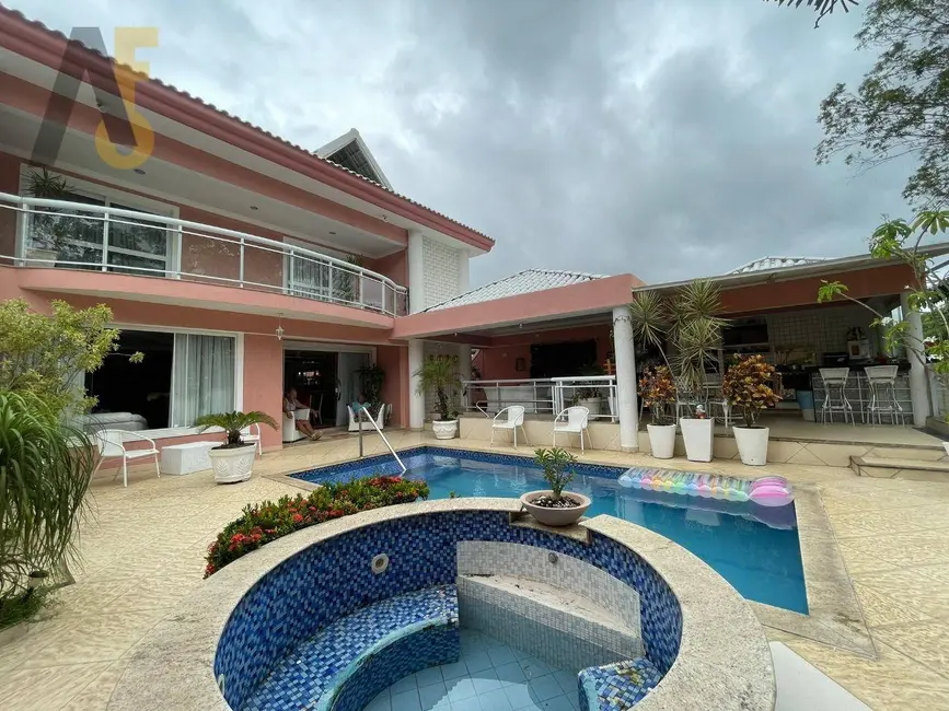 Casa de Condomínio com 4 quartos à venda, 360m2 em Jacarepaguá, Rio De Janeiro - RJ - imagem 1 Foto 1 de Casa de Condomínio com 4 quartos à venda, 360m2 em Jacarepaguá, Rio De Janeiro - RJ