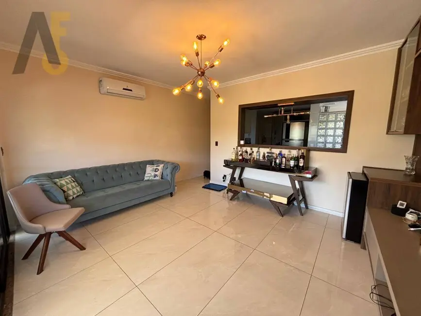 Cobertura com 2 quartos à venda, 220m2 em Rio De Janeiro - RJ - imagem 4 Foto 4 de Cobertura com 2 quartos à venda, 220m2 em Rio De Janeiro - RJ