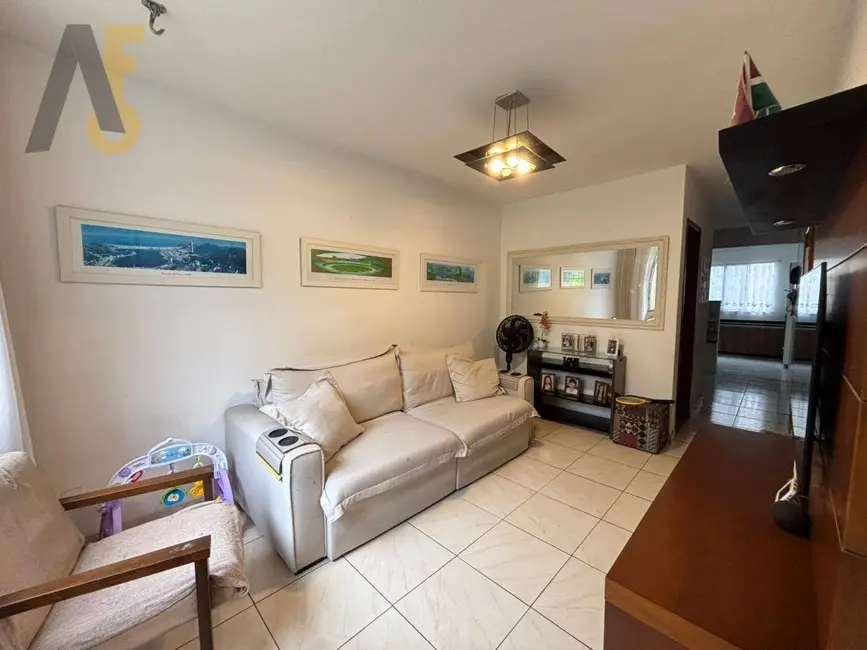 Casa de Condomínio com 3 quartos à venda, 153m2 em Rio De Janeiro - RJ - imagem 3 Foto 3 de Casa de Condomínio com 3 quartos à venda, 153m2 em Rio De Janeiro - RJ