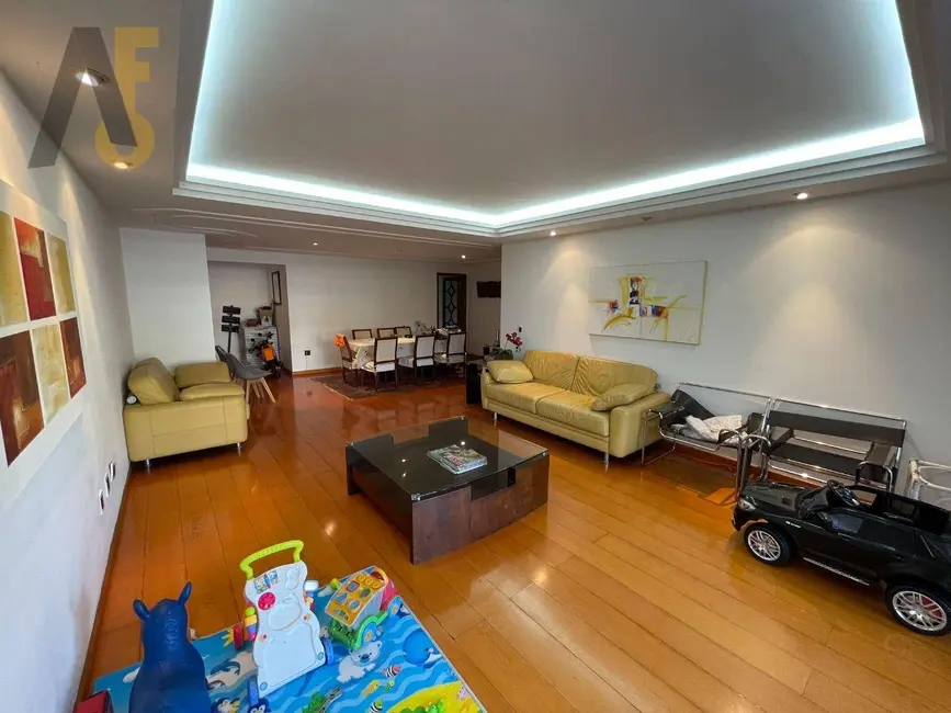Foto 3 de Apartamento com 4 quartos à venda, 224m2 em Rio De Janeiro - RJ