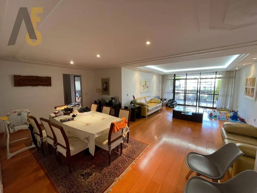 Foto 1 de Apartamento com 4 quartos à venda, 224m2 em Rio De Janeiro - RJ
