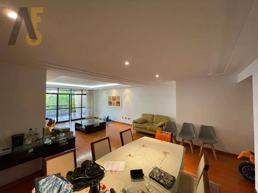 Foto 4 de Apartamento com 4 quartos à venda, 224m2 em Rio De Janeiro - RJ