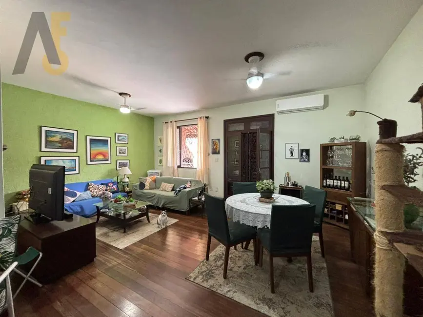 Foto 8 de Casa com 3 quartos à venda, 328m2 em Rio De Janeiro - RJ