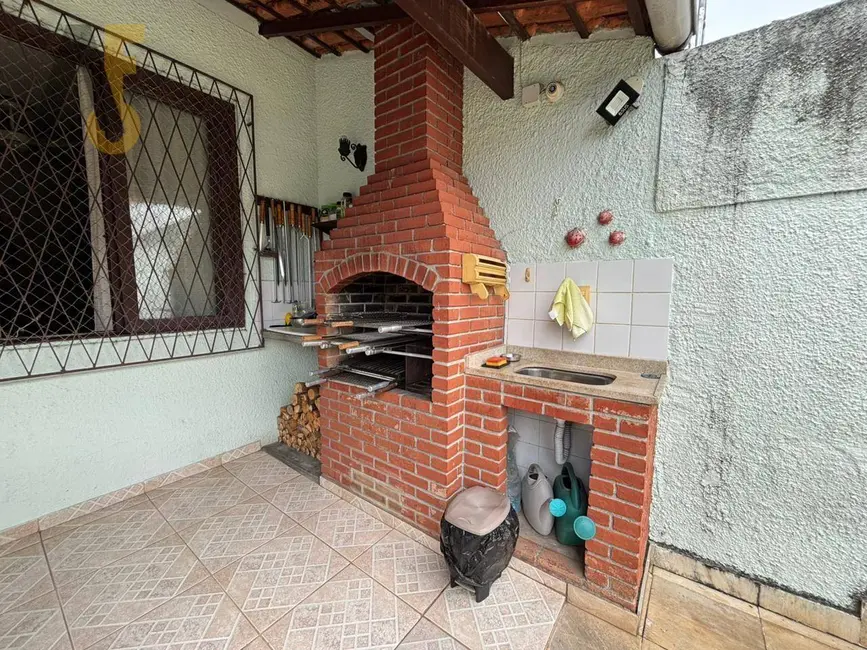 Foto 4 de Casa com 3 quartos à venda, 328m2 em Rio De Janeiro - RJ