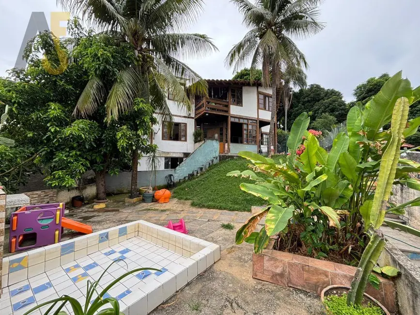 Foto 2 de Casa com 3 quartos à venda, 415m2 em Rio De Janeiro - RJ