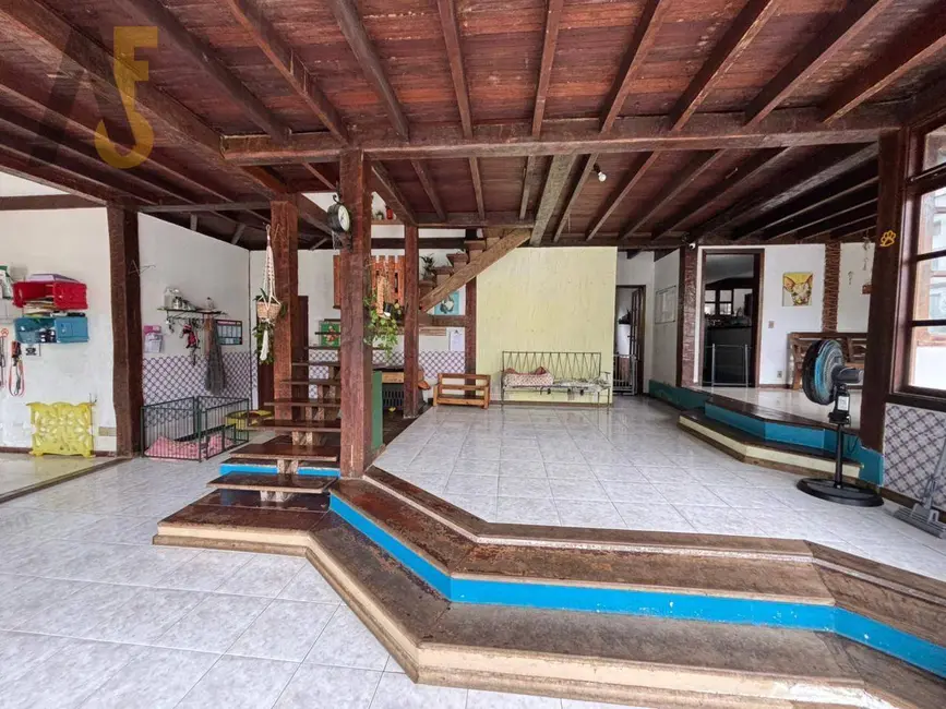 Foto 6 de Casa com 3 quartos à venda, 415m2 em Rio De Janeiro - RJ