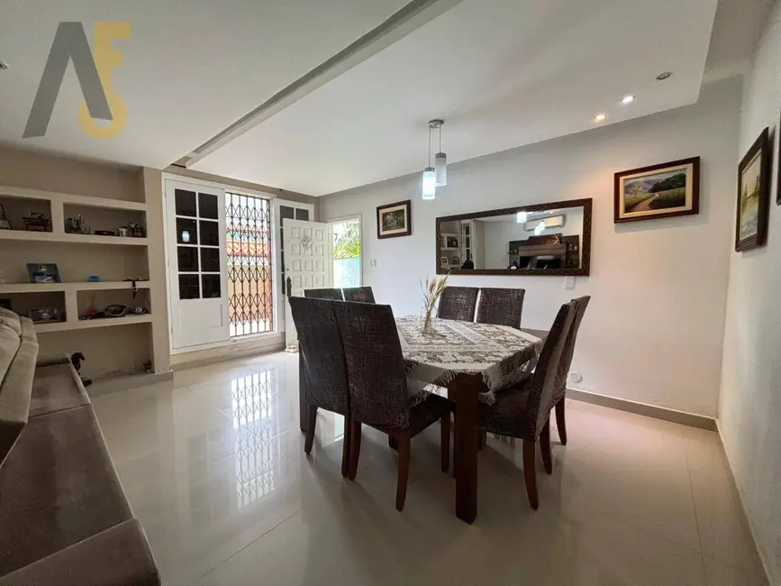 Foto 8 de Casa de Condomínio com 4 quartos à venda, 249m2 em Rio De Janeiro - RJ