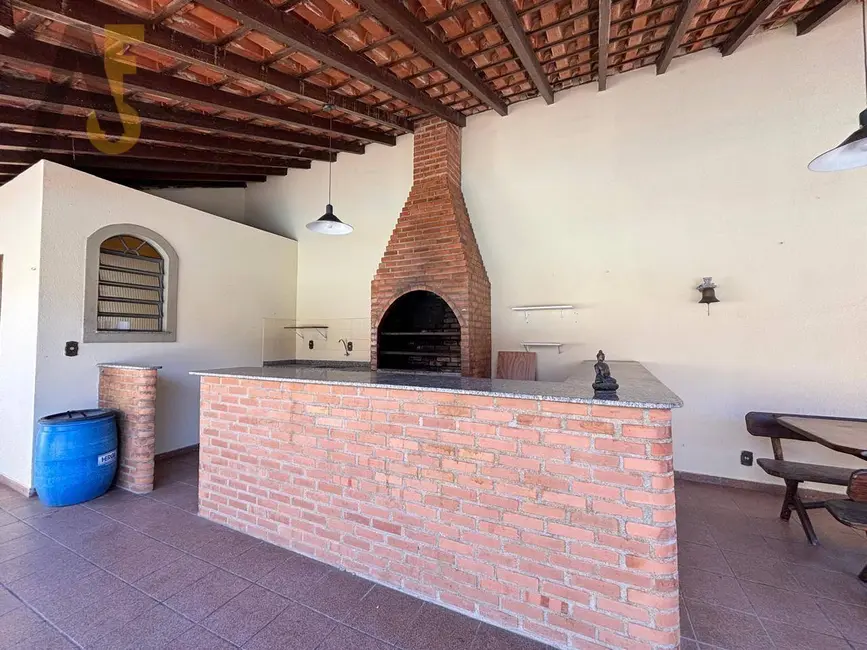 Casa de Condomínio com 4 quartos à venda, 617m2 em Anil, Rio De Janeiro - RJ - imagem 8 Foto 8 de Casa de Condomínio com 4 quartos à venda, 617m2 em Anil, Rio De Janeiro - RJ