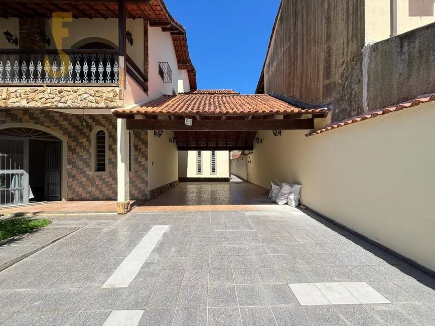 Casa de Condomínio com 4 quartos à venda, 617m2 em Anil, Rio De Janeiro - RJ - imagem 4 Foto 4 de Casa de Condomínio com 4 quartos à venda, 617m2 em Anil, Rio De Janeiro - RJ