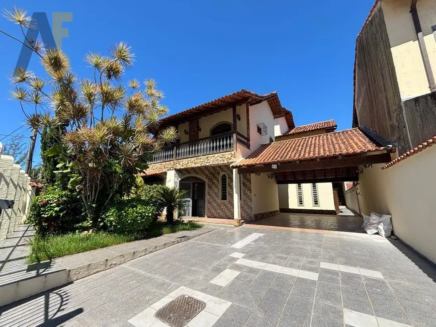 Casa de Condomínio com 4 quartos à venda, 617m2 em Anil, Rio De Janeiro - RJ - imagem 3 Foto 3 de Casa de Condomínio com 4 quartos à venda, 617m2 em Anil, Rio De Janeiro - RJ