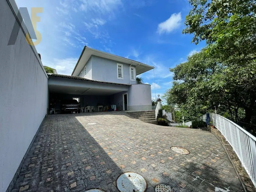 Casa de Condomínio com 4 quartos à venda, 616m2 em Freguesia (Jacarepaguá), Rio De Janeiro - RJ - imagem 4 Foto 4 de Casa de Condomínio com 4 quartos à venda, 616m2 em Freguesia (Jacarepaguá), Rio De Janeiro - RJ