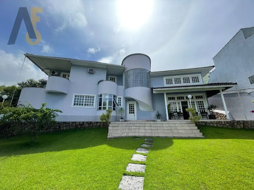 Casa de Condomínio com 4 quartos à venda, 616m2 em Freguesia (Jacarepaguá), Rio De Janeiro - RJ - imagem 2 Foto 2 de Casa de Condomínio com 4 quartos à venda, 616m2 em Freguesia (Jacarepaguá), Rio De Janeiro - RJ