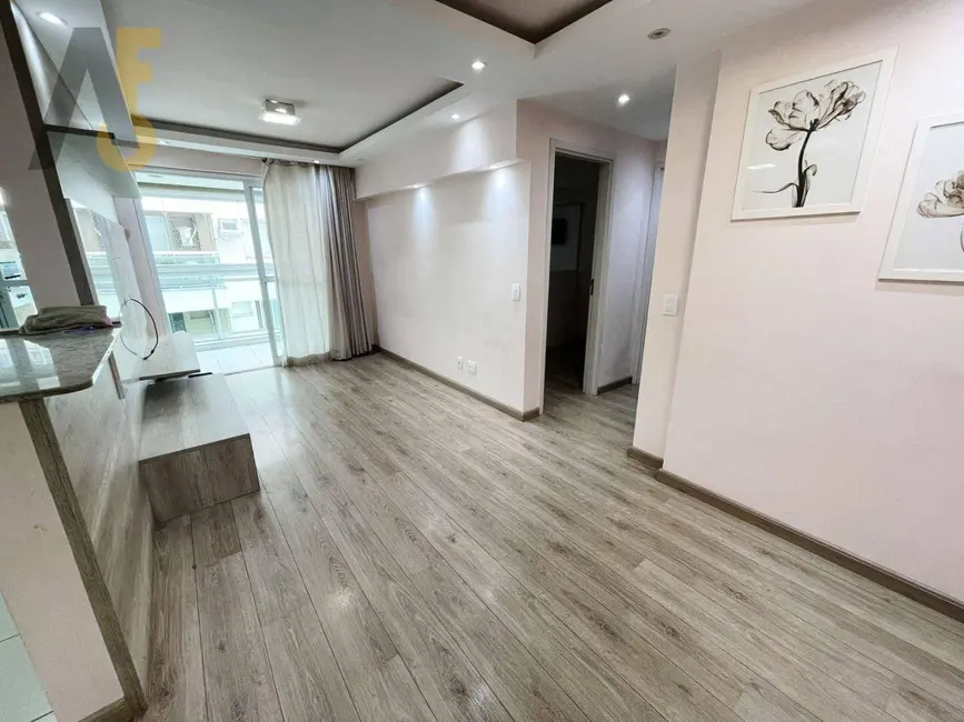 Foto 3 de Apartamento com 2 quartos à venda, 63m2 em Pechincha, Rio De Janeiro - RJ