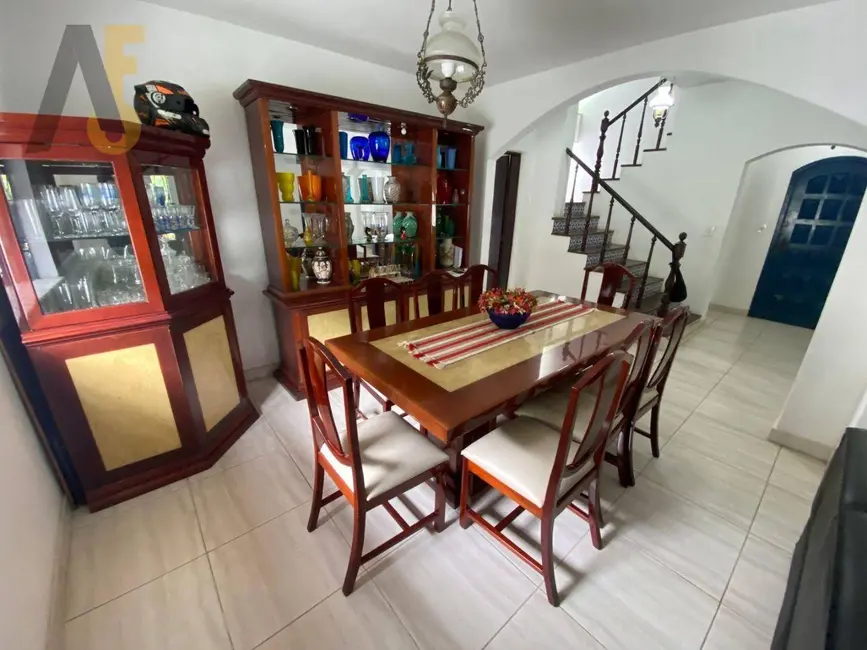 Casa de Condomínio com 4 quartos à venda, 360m2 em Jacarepaguá, Rio De Janeiro - RJ - imagem 9 Foto 9 de Casa de Condomínio com 4 quartos à venda, 360m2 em Jacarepaguá, Rio De Janeiro - RJ