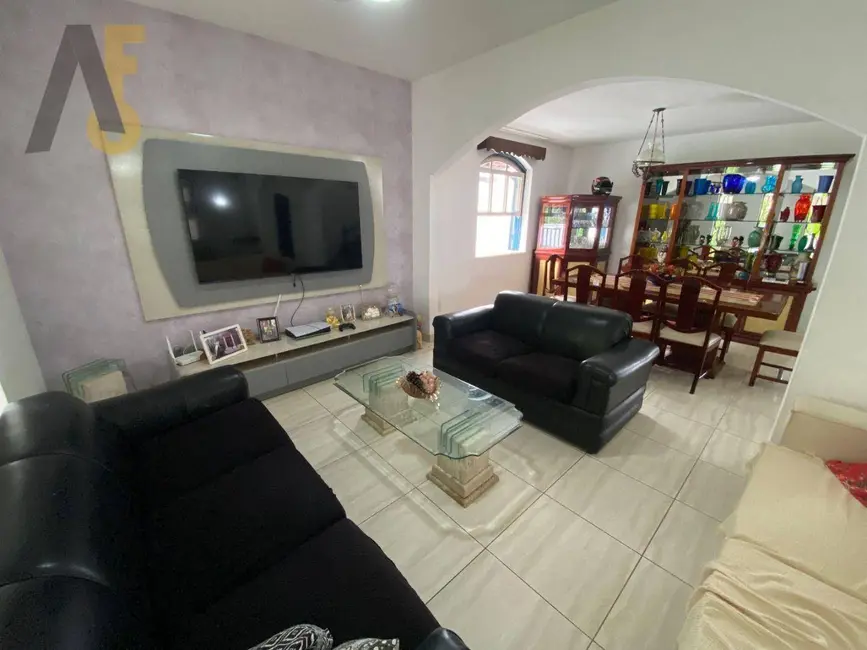 Casa de Condomínio com 4 quartos à venda, 360m2 em Jacarepaguá, Rio De Janeiro - RJ - imagem 1 Foto 1 de Casa de Condomínio com 4 quartos à venda, 360m2 em Jacarepaguá, Rio De Janeiro - RJ