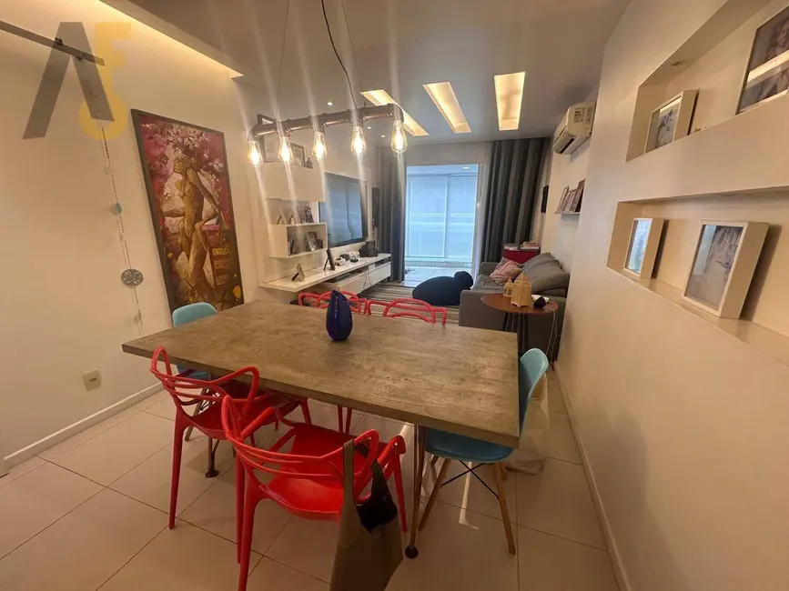 Foto 1 de Apartamento com 4 quartos à venda, 105m2 em Rio De Janeiro - RJ