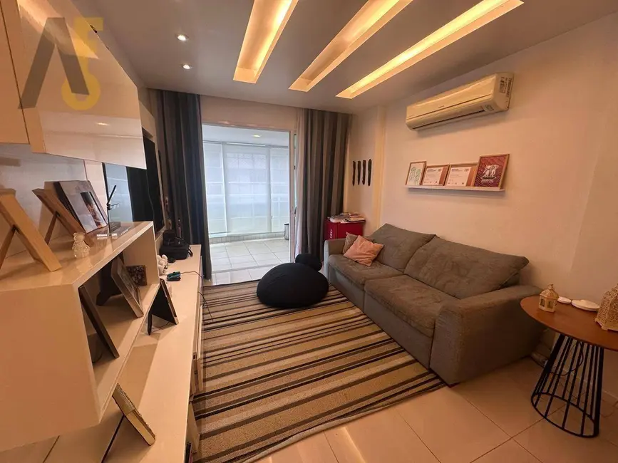 Foto 3 de Apartamento com 4 quartos à venda, 105m2 em Rio De Janeiro - RJ