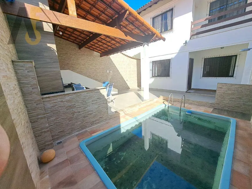 Casa com 3 quartos à venda, 193m2 em Rio De Janeiro - RJ - imagem 2 Foto 2 de Casa com 3 quartos à venda, 193m2 em Rio De Janeiro - RJ