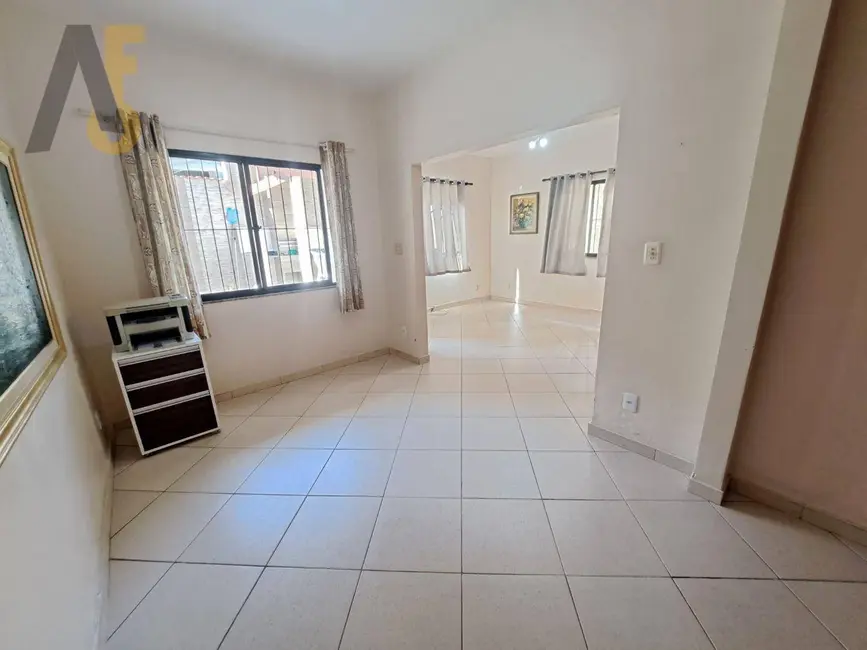 Casa com 3 quartos à venda, 193m2 em Rio De Janeiro - RJ - imagem 4 Foto 4 de Casa com 3 quartos à venda, 193m2 em Rio De Janeiro - RJ