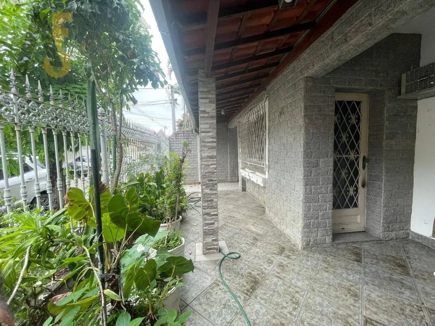 Casa de Condomínio com 4 quartos à venda, 189m2 em Rio De Janeiro - RJ - imagem 5 Foto 5 de Casa de Condomínio com 4 quartos à venda, 189m2 em Rio De Janeiro - RJ