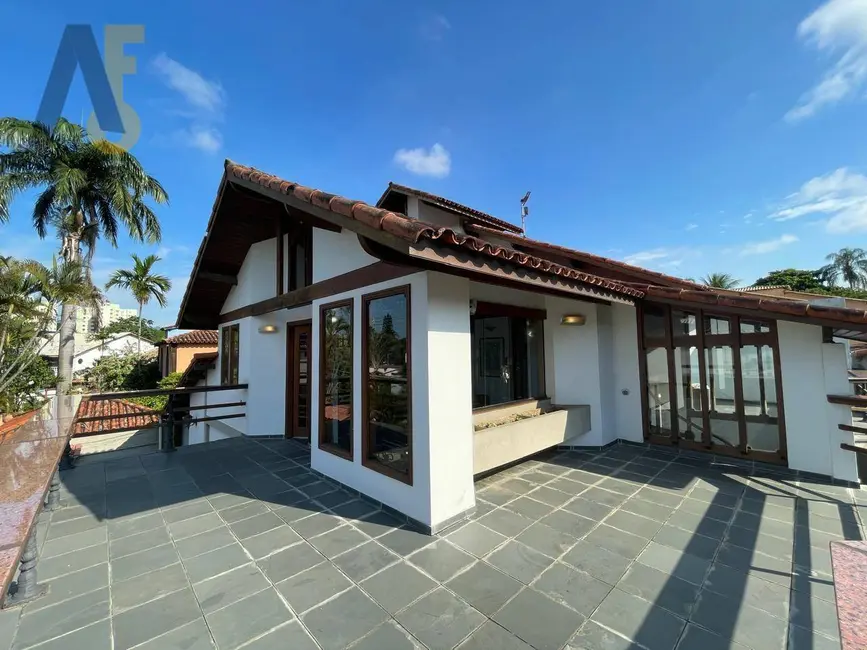 Casa de Condomínio com 4 quartos à venda, 490m2 em Anil, Rio De Janeiro - RJ - imagem 9 Foto 9 de Casa de Condomínio com 4 quartos à venda, 490m2 em Anil, Rio De Janeiro - RJ