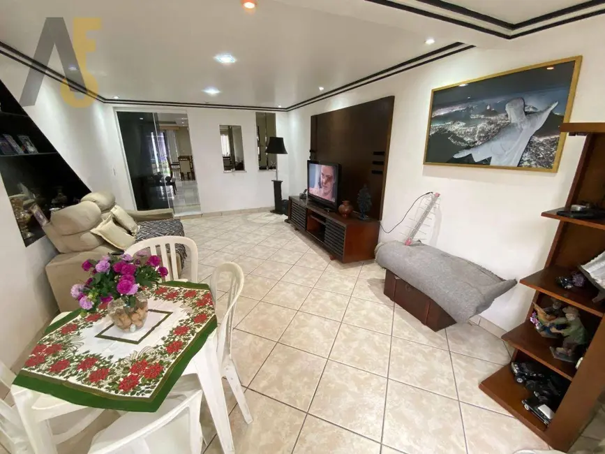 Casa de Condomínio com 4 quartos à venda, 367m2 em Rio De Janeiro - RJ - imagem 9 Foto 9 de Casa de Condomínio com 4 quartos à venda, 367m2 em Rio De Janeiro - RJ