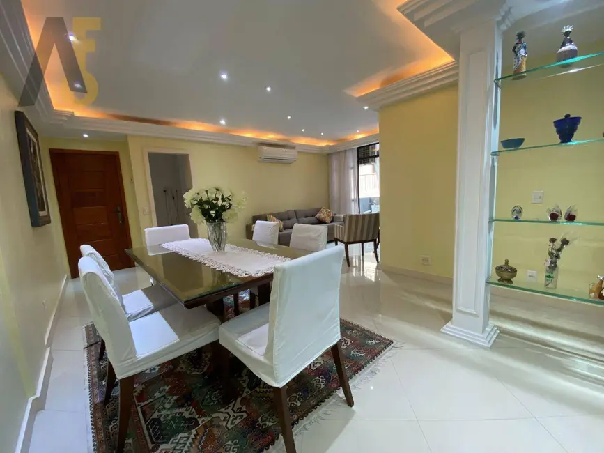 Foto 8 de Apartamento com 4 quartos à venda, 152m2 em Rio De Janeiro - RJ