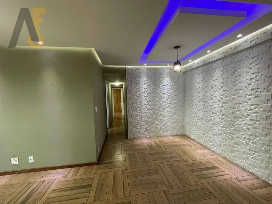 Foto 6 de Apartamento com 4 quartos à venda, 107m2 em Rio De Janeiro - RJ
