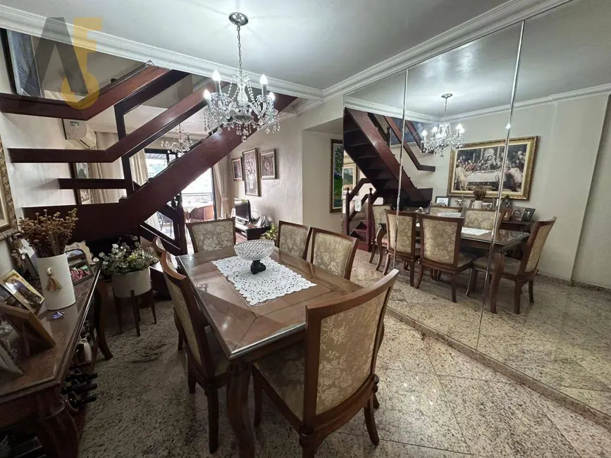 Foto 2 de Apartamento com 4 quartos à venda, 221m2 em Rio De Janeiro - RJ