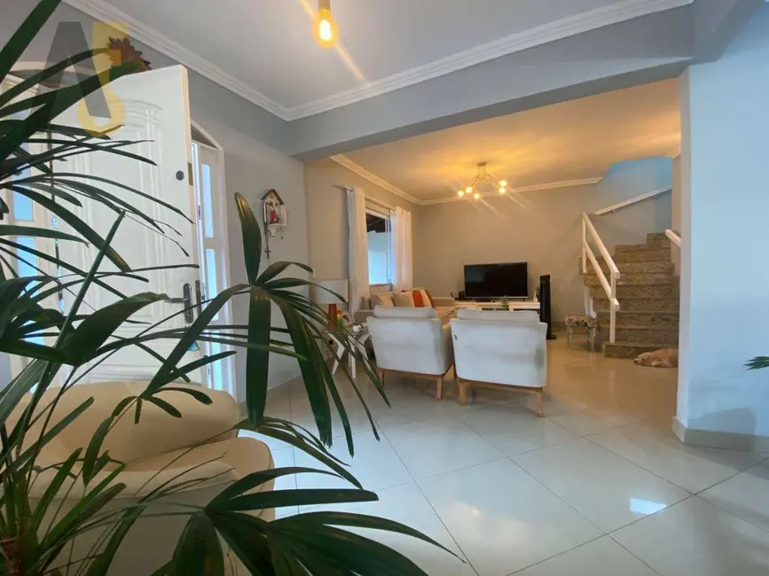 Foto 4 de Casa com 4 quartos à venda, 314m2 em Tanque, Rio De Janeiro - RJ