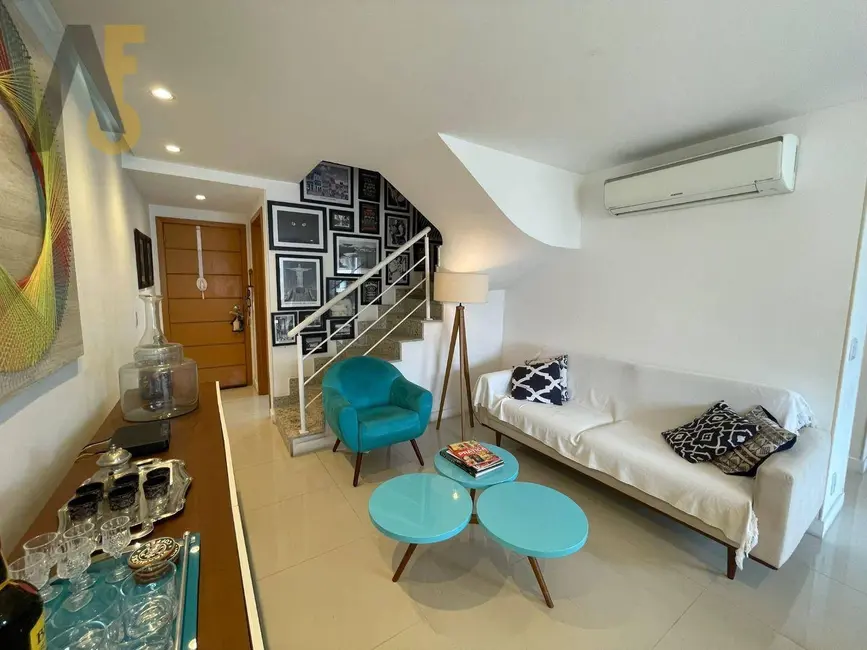 Foto 4 de Cobertura com 4 quartos à venda, 165m2 em Rio De Janeiro - RJ